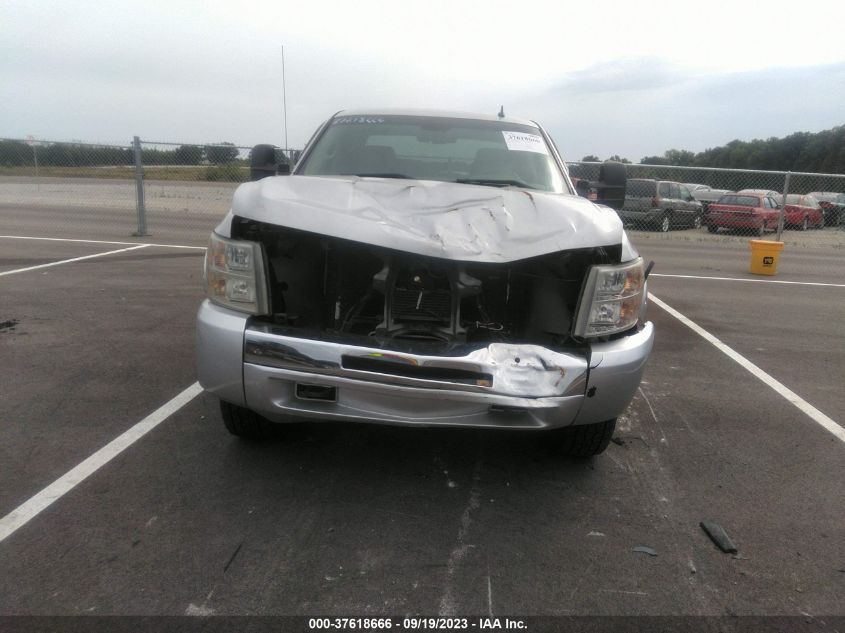 2013 CHEVROLET SILVERADO 1500 LT - 1GCRKSE74DZ353006