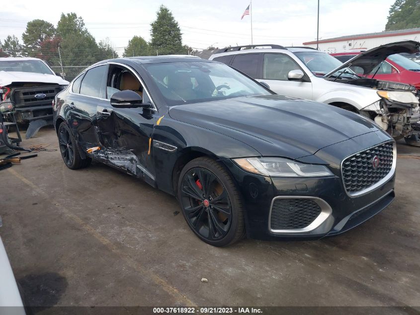 SAJBG4FX4NCY90946 JAGUAR XF SE 2022