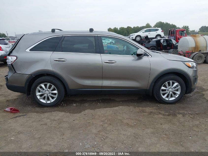 2016 KIA SORENTO LX - 5XYPG4A3XGG062309