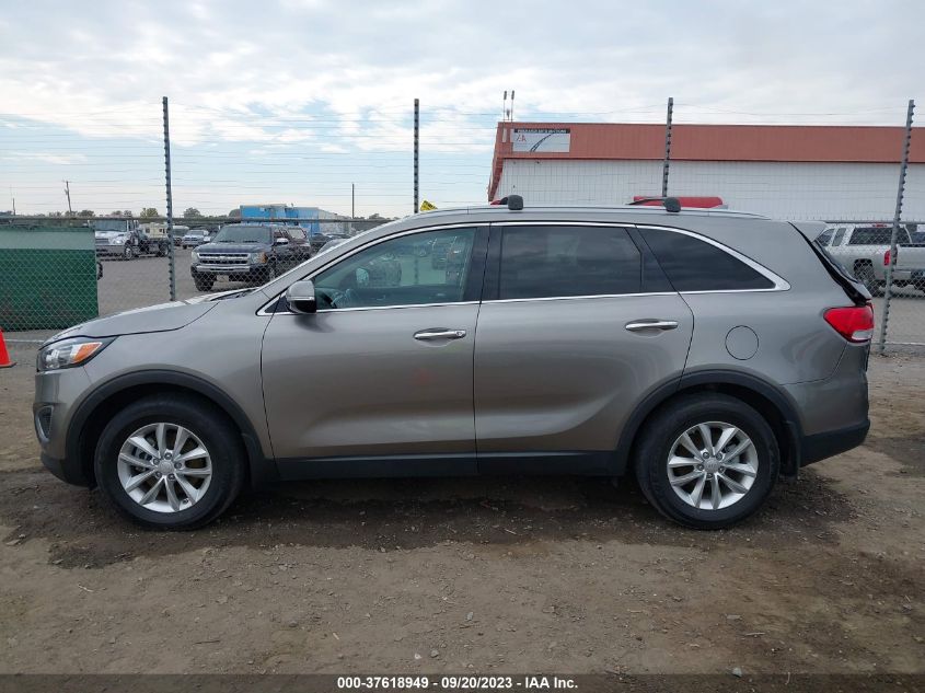 2016 KIA SORENTO LX - 5XYPG4A3XGG062309