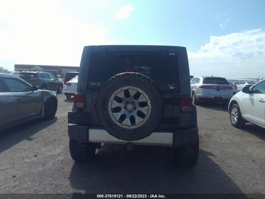 2015 JEEP WRANGLER UNLIMITED SAHARA - 1C4BJWEG1FL537014