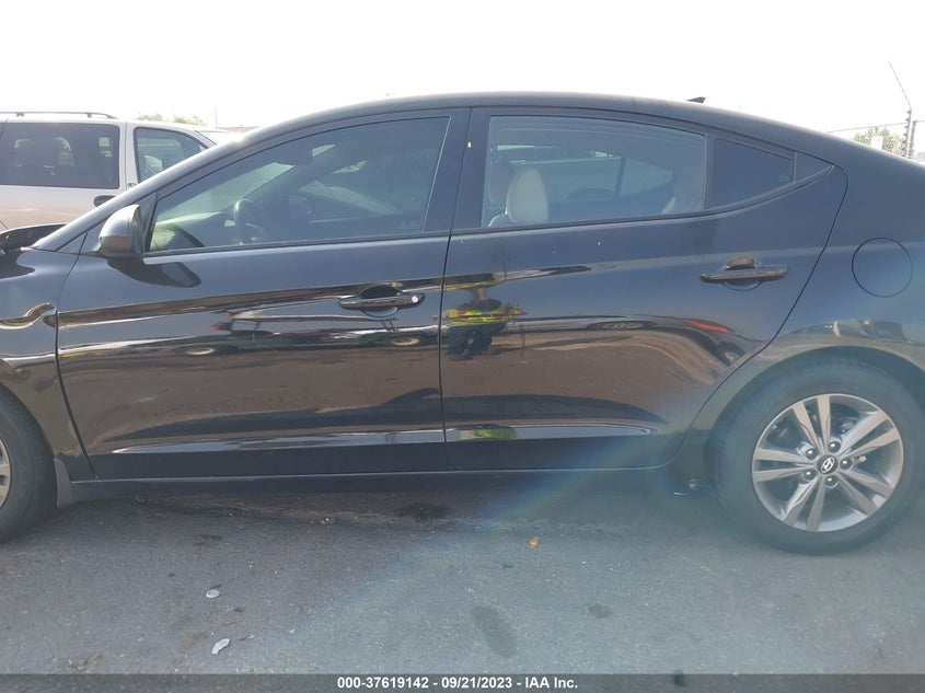 VIN 5NPD84LF6JH329033 2018 HYUNDAI ELANTRA SEL/VALUE/LIMITED