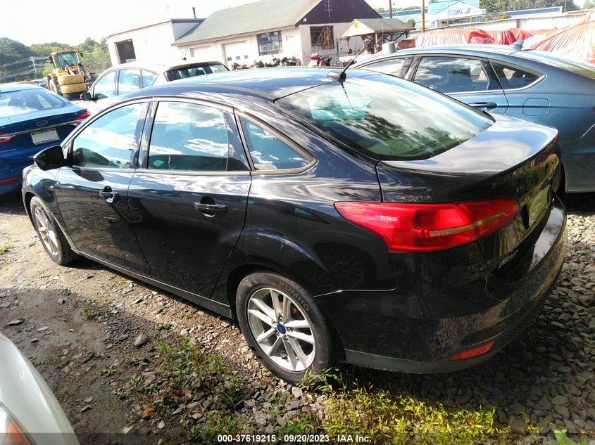 VIN 1FADP3F22HL329693 2017 FORD FOCUS SE
