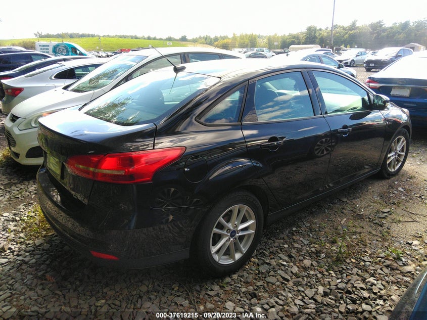 VIN 1FADP3F22HL329693 2017 FORD FOCUS SE