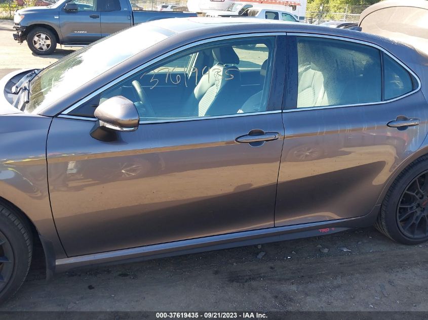 2022 TOYOTA CAMRY SE - 4T1T11AK3NU673604