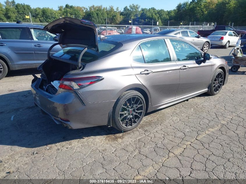 2022 TOYOTA CAMRY SE - 4T1T11AK3NU673604