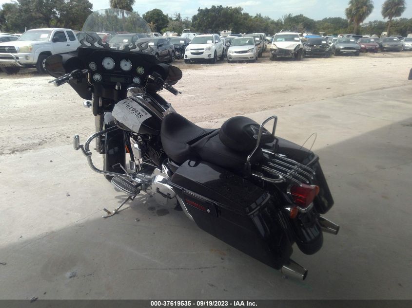2006 HARLEY-DAVIDSON FLHXI - 1HD1KBW196Y613091