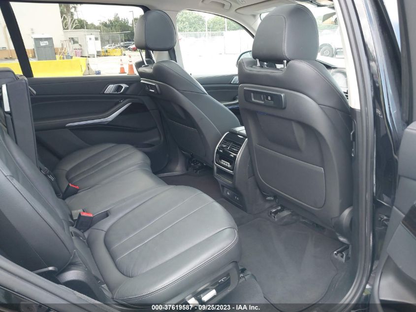 2021 BMW X7 XDRIVE40I 5UXCW2C04M9E89699