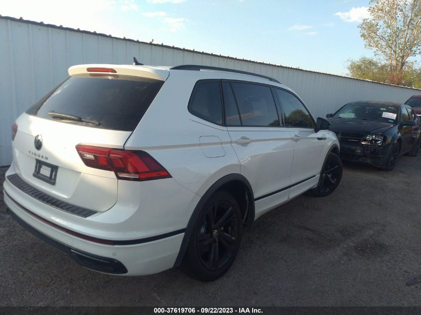 2023 VOLKSWAGEN TIGUAN SE R-LINE BLACK - 3VVCB7AX3PM080348