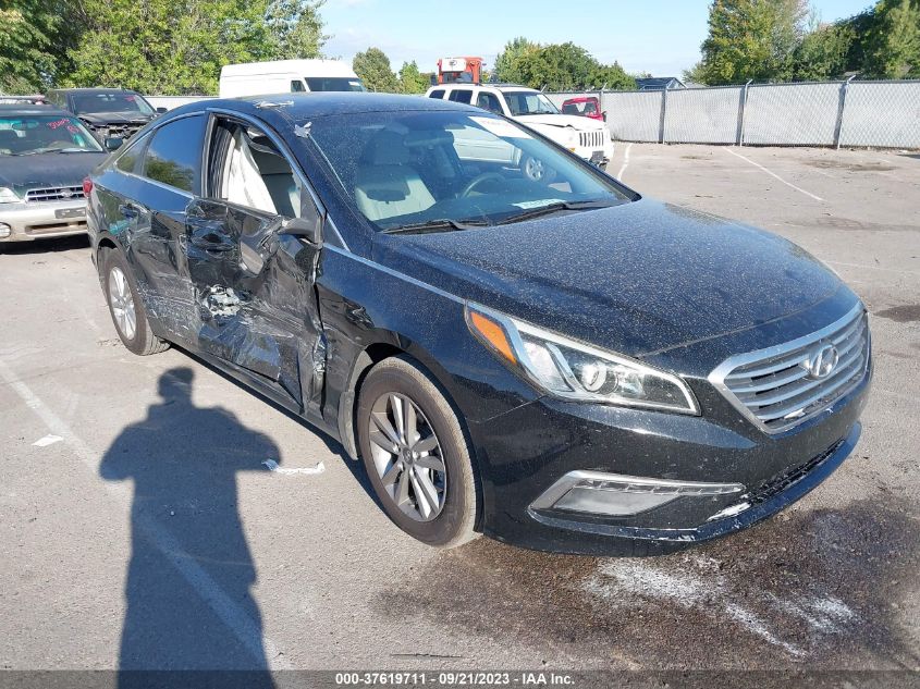 2015 HYUNDAI SONATA 2.4L SE - 5NPE24AFXFH257088