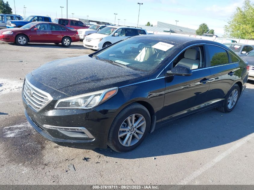 2015 HYUNDAI SONATA 2.4L SE - 5NPE24AFXFH257088