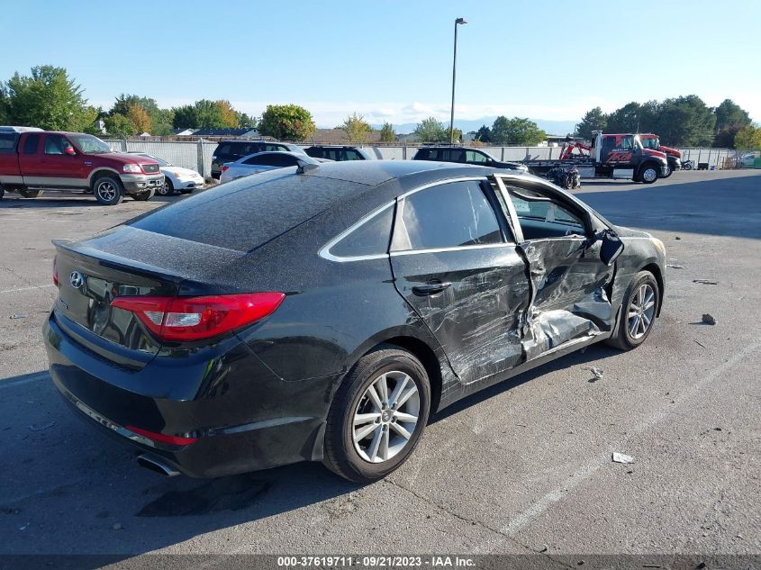 2015 HYUNDAI SONATA 2.4L SE - 5NPE24AFXFH257088