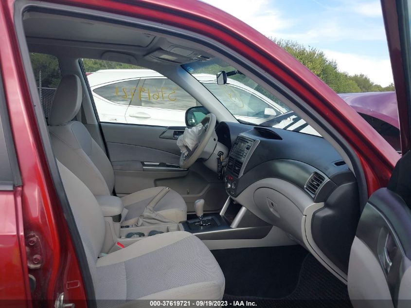 2013 SUBARU FORESTER 2.5X PREMIUM - JF2SHADC6DH411309