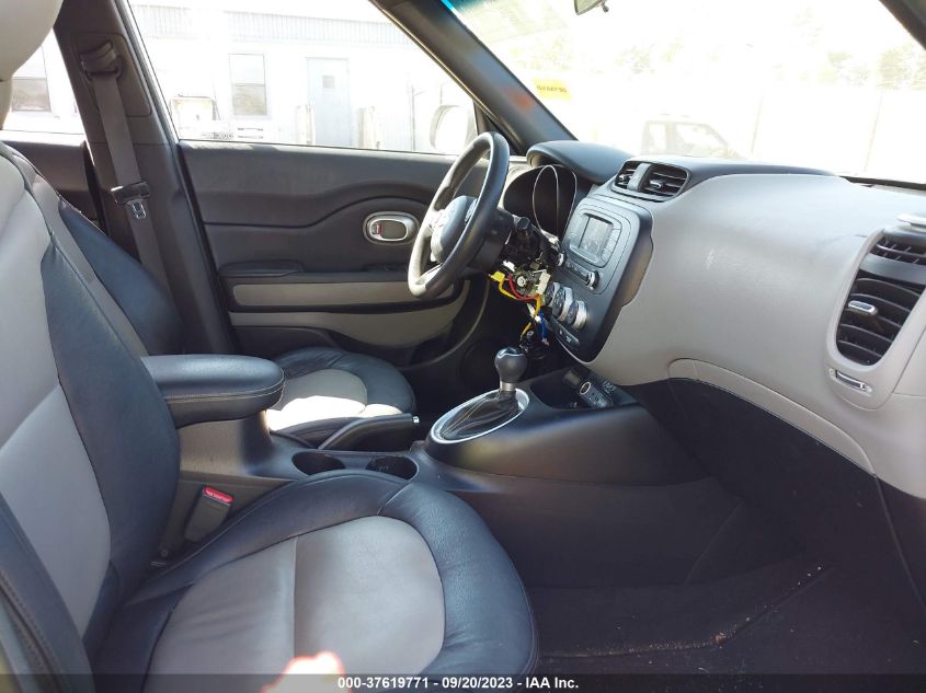 2015 KIA SOUL + - KNDJP3A50F7143512
