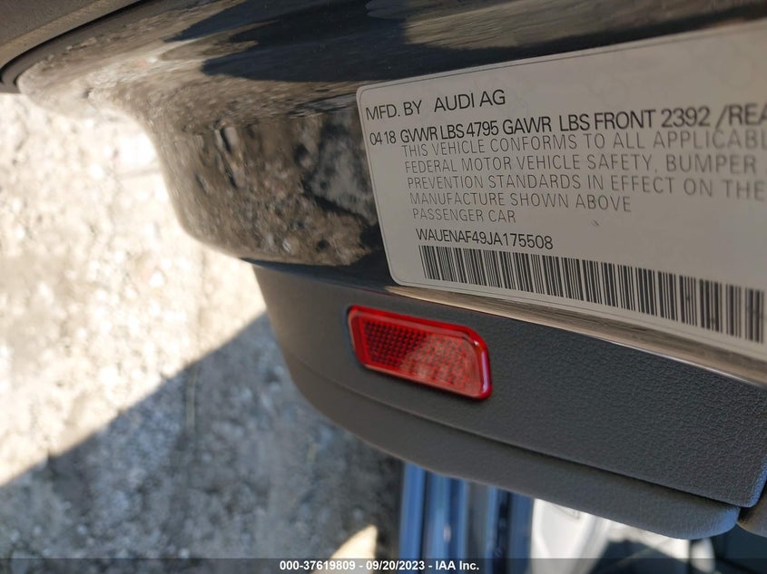 VIN WAUENAF49JA175508 2018 AUDI A4 PREMIUM PLUS