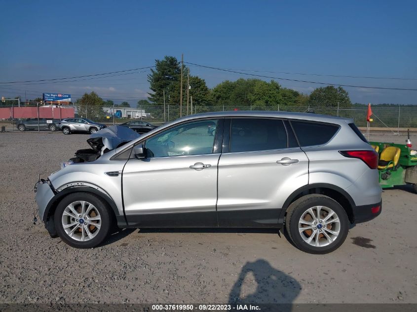 2019 FORD ESCAPE SE - 1FMCU0GD7KUA29674