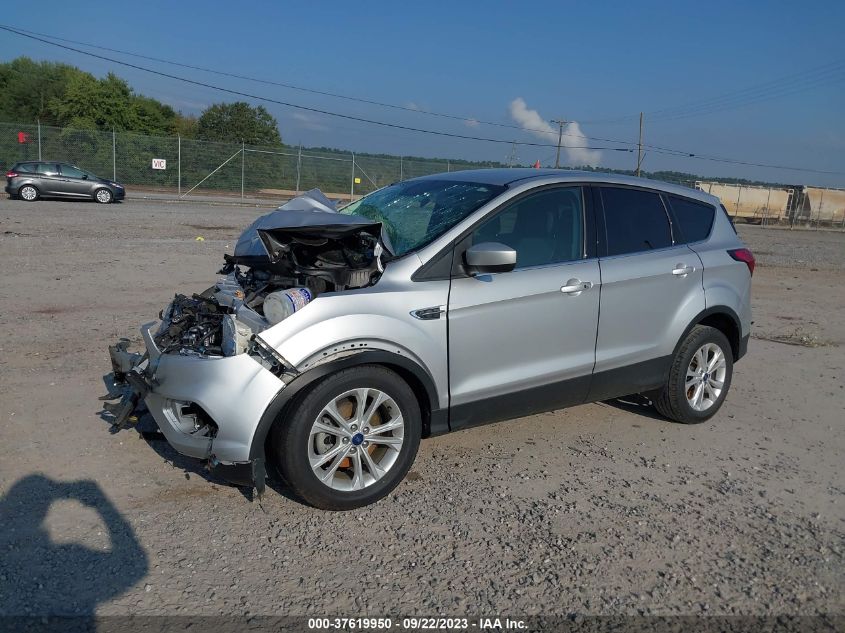 2019 FORD ESCAPE SE - 1FMCU0GD7KUA29674
