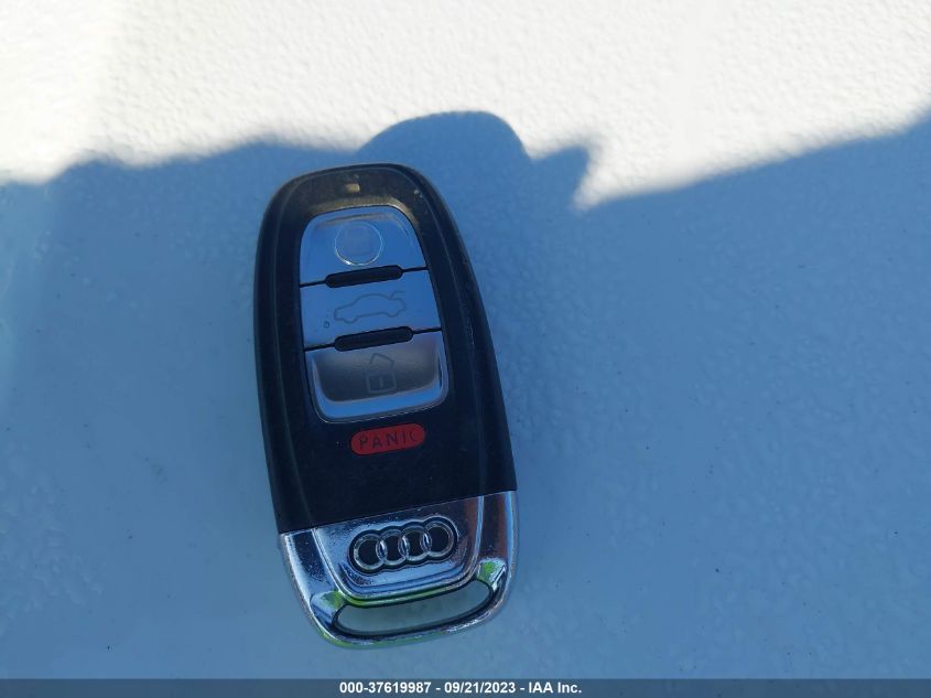 2014 AUDI A4 PREMIUM PLUS - WAUFFAFL7EN030863