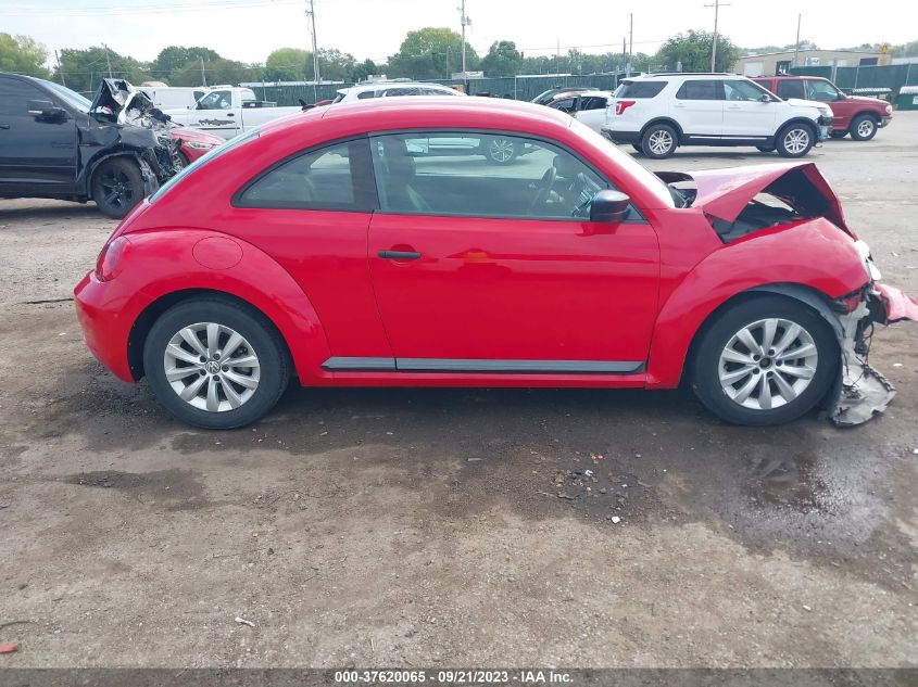 2014 VOLKSWAGEN BEETLE - 3VWFT7AT2EM627307