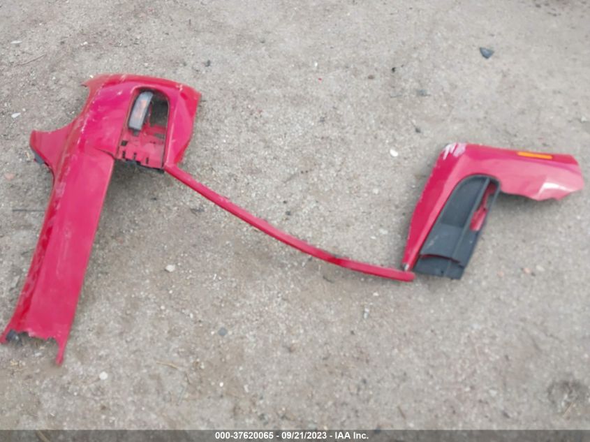 2014 VOLKSWAGEN BEETLE - 3VWFT7AT2EM627307