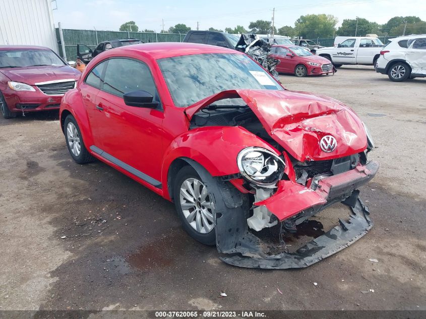 2014 VOLKSWAGEN BEETLE - 3VWFT7AT2EM627307