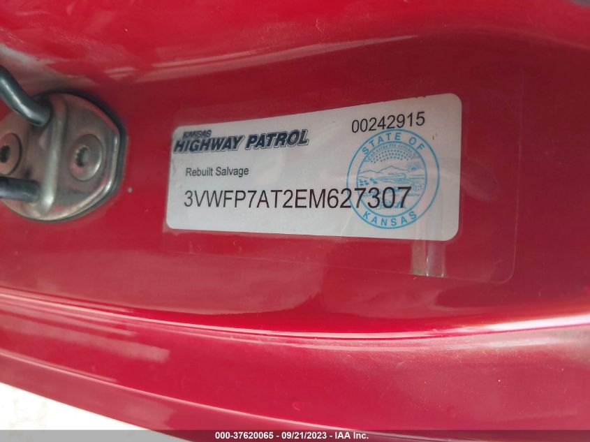 2014 VOLKSWAGEN BEETLE - 3VWFT7AT2EM627307