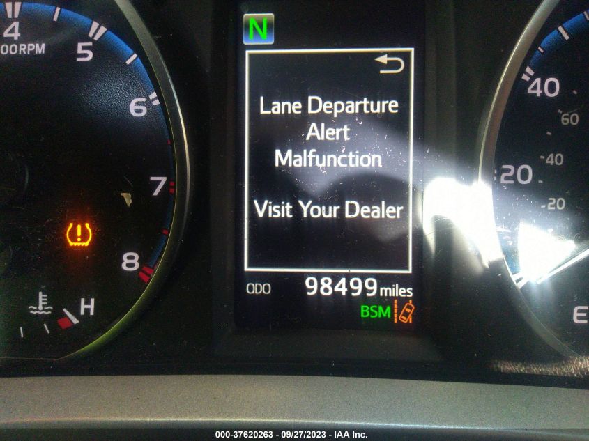 2018 TOYOTA RAV4 XLE/ADVENTURE - 2T3RFREV8JW780275