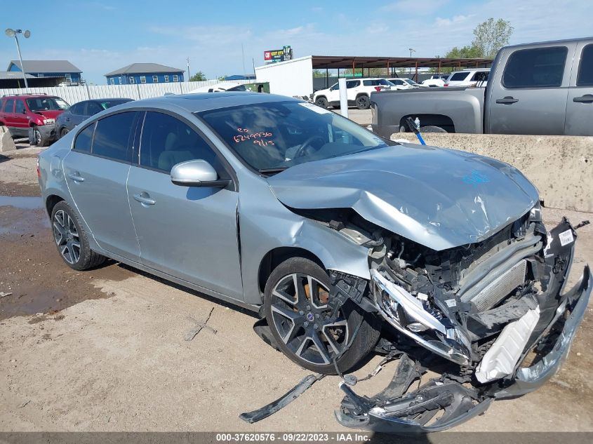 2018 VOLVO S60 DYNAMIC - YV140MTL5J2457756