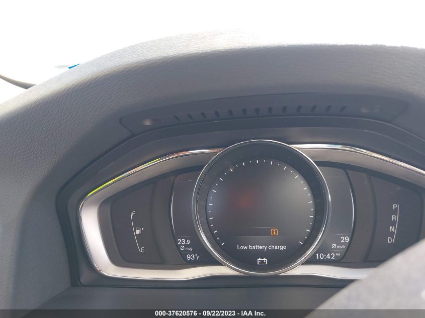 2018 VOLVO S60 DYNAMIC - YV140MTL5J2457756