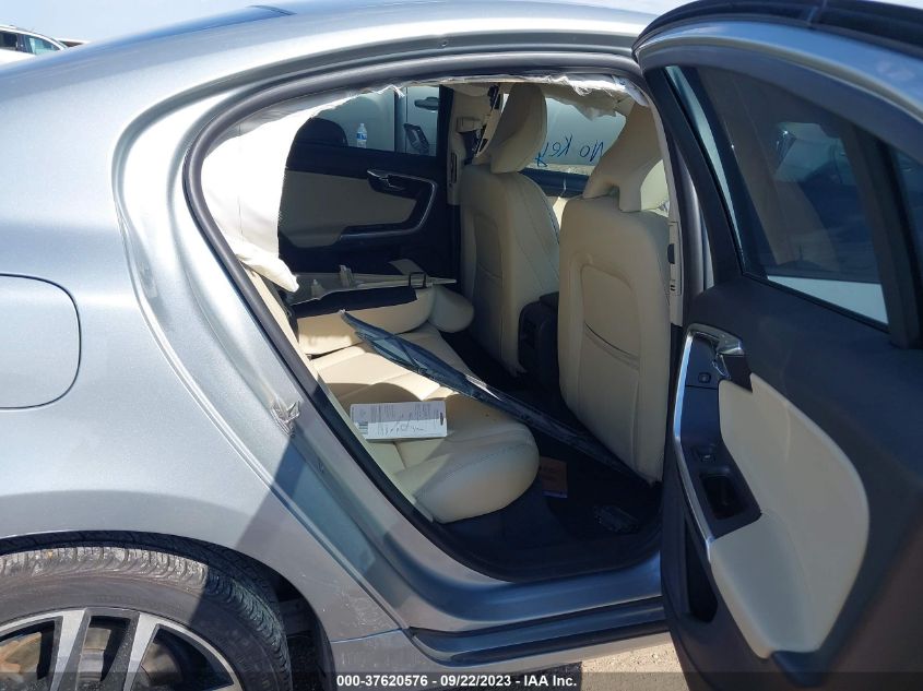 2018 VOLVO S60 DYNAMIC - YV140MTL5J2457756