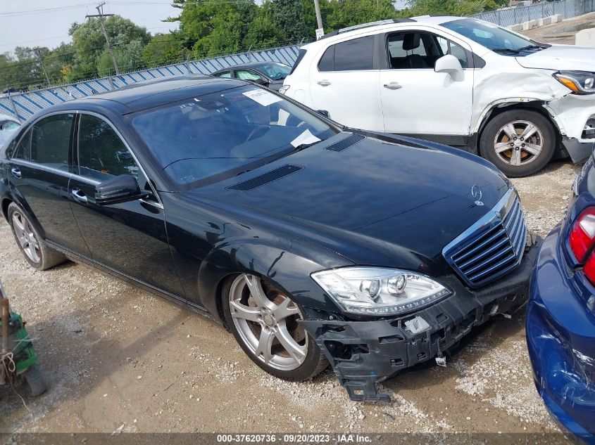 2013 MERCEDES-BENZ S-CLASS S 550 WDDNG9EB6DA516224