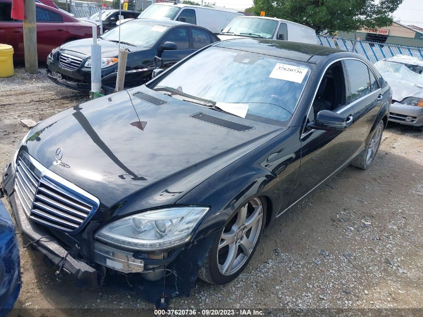 2013 MERCEDES-BENZ S-CLASS S 550 WDDNG9EB6DA516224