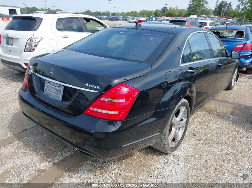 2013 MERCEDES-BENZ S-CLASS S 550 WDDNG9EB6DA516224