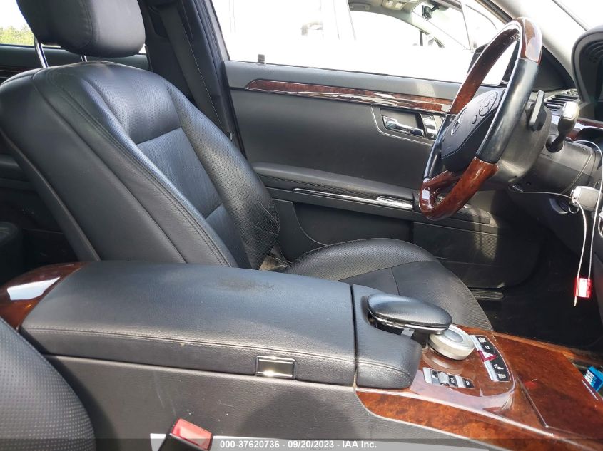 2013 MERCEDES-BENZ S-CLASS S 550 WDDNG9EB6DA516224