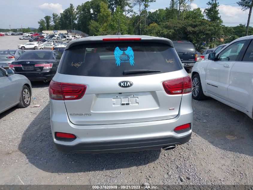 2019 KIA SORENTO LX - 5XYPG4A38KG569024