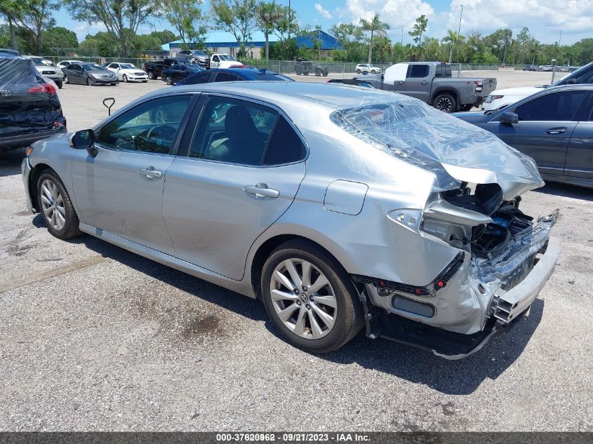 2018 TOYOTA CAMRY LE/SE/XLE/L - 4T1B11HK0JU665309