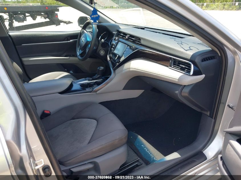 2018 TOYOTA CAMRY LE/SE/XLE/L - 4T1B11HK0JU665309