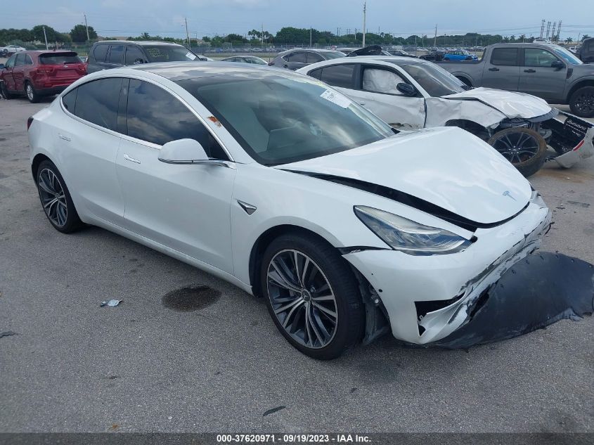 2018 TESLA MODEL 3 LONG RANGE - 5YJ3E1EB5JF096757