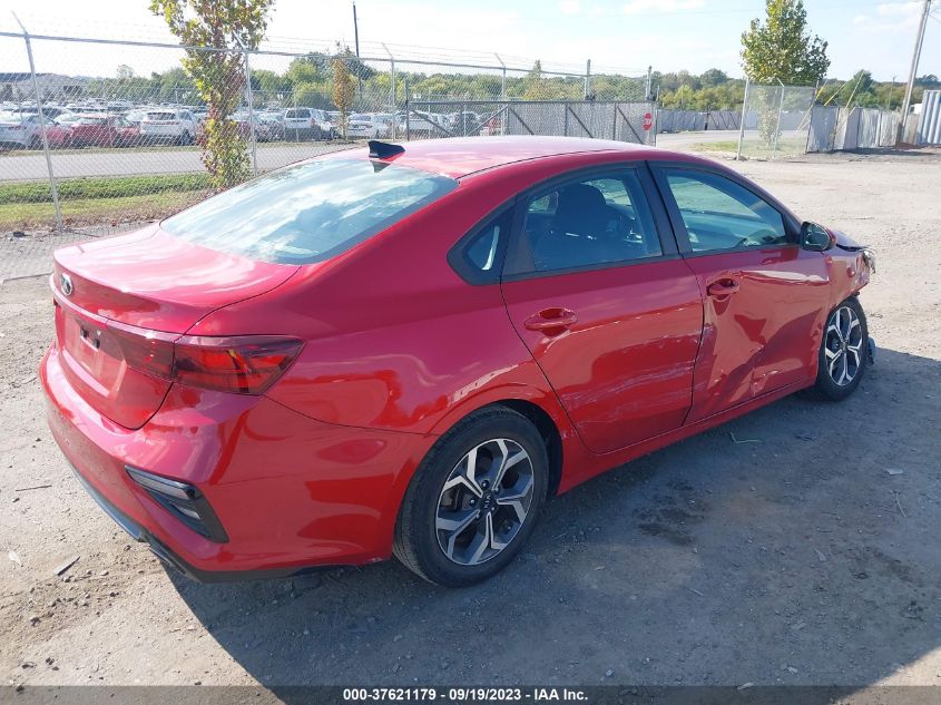 3KPF24AD4LE163274 Kia Forte LXS 4