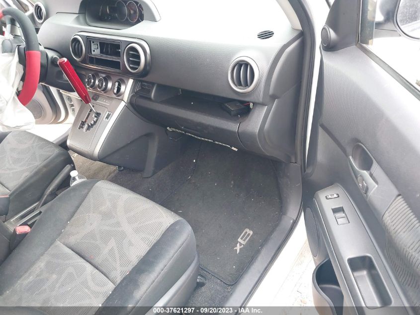 2015 TOYOTA SCION XB - JTLZE4FE8FJ082442