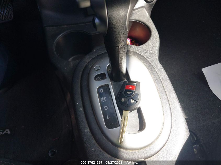2019 NISSAN VERSA SEDAN SV 3N1CN7AP1KL802035