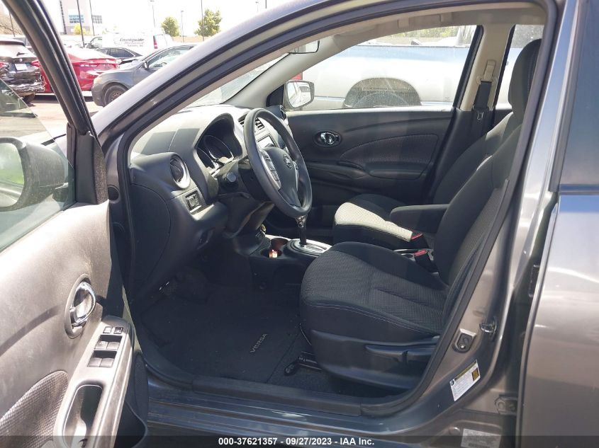 2019 NISSAN VERSA SEDAN SV 3N1CN7AP1KL802035