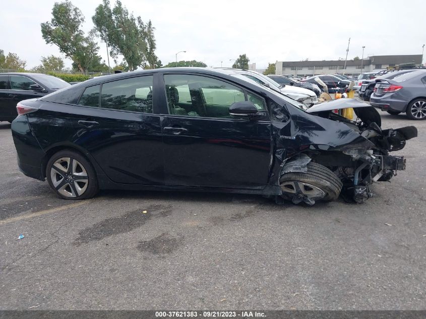 2016 TOYOTA PRIUS FOUR - JTDKARFU3G3000474