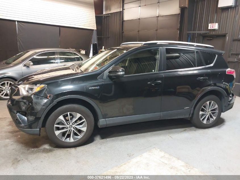 2017 TOYOTA RAV4 HYBRID XLE JTMRJREV0HD064153