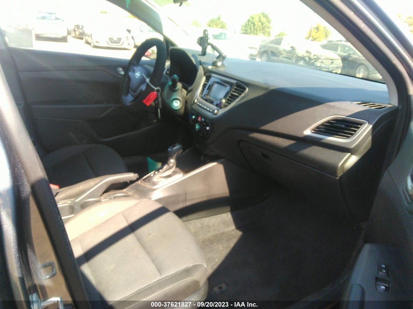 VIN 3KPC24A31KE062587 2019 HYUNDAI ACCENT SE