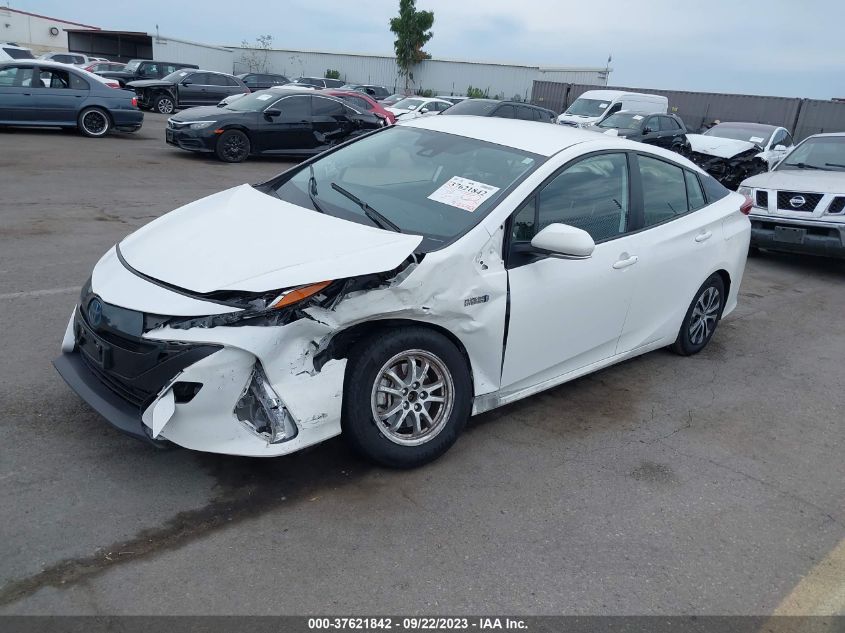 JTDKAMFP5M3165175 Toyota Prius Prime LE/XLE/LIMITED 2