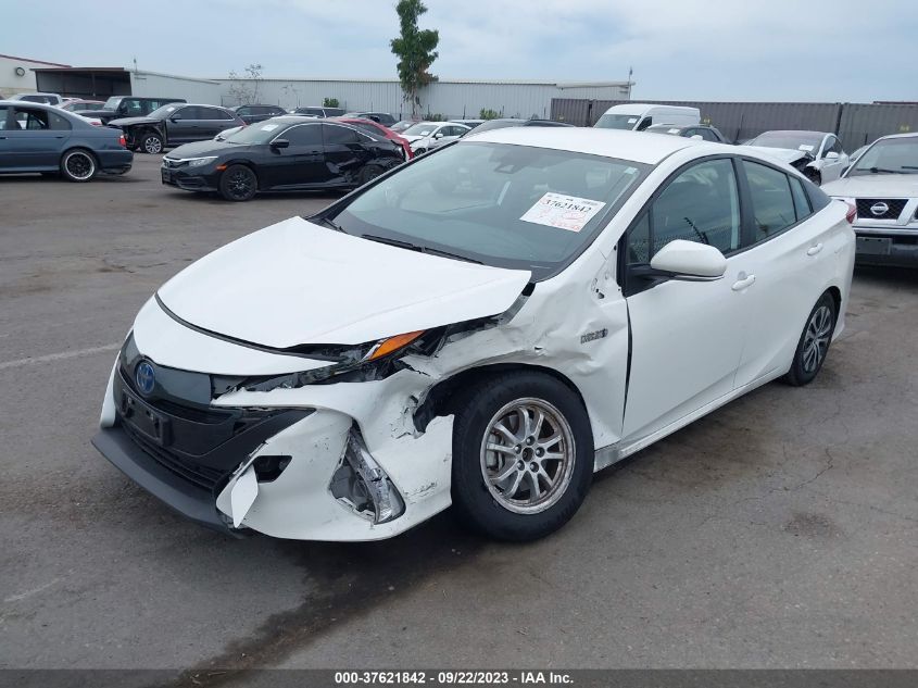 JTDKAMFP5M3165175 Toyota Prius Prime LE/XLE/LIMITED 6