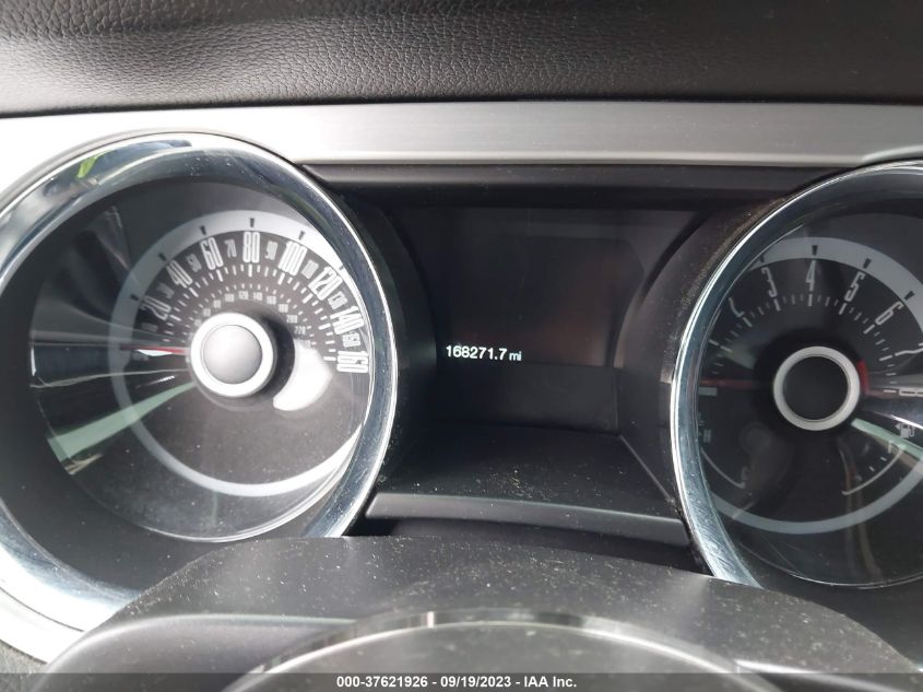 2013 FORD MUSTANG V6 - 1ZVBP8AM3D5239522