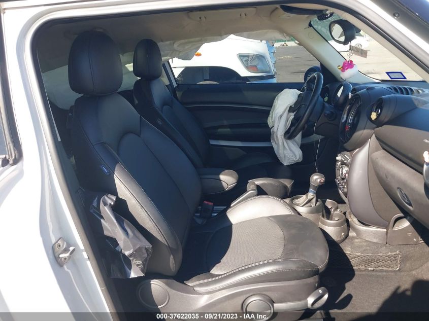 2015 MINI PACEMAN COOPER S WMWSS5C57FWT84515