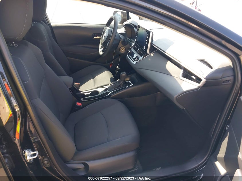 VIN 5YFEPRAE5LP072225 2020 TOYOTA COROLLA LE